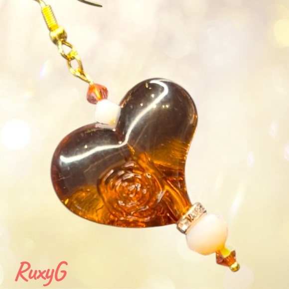 590. Handmade Heart Earrings - Gold and Brown W/ Padpatadsha Swarovski crystals - Picture 5 of 8